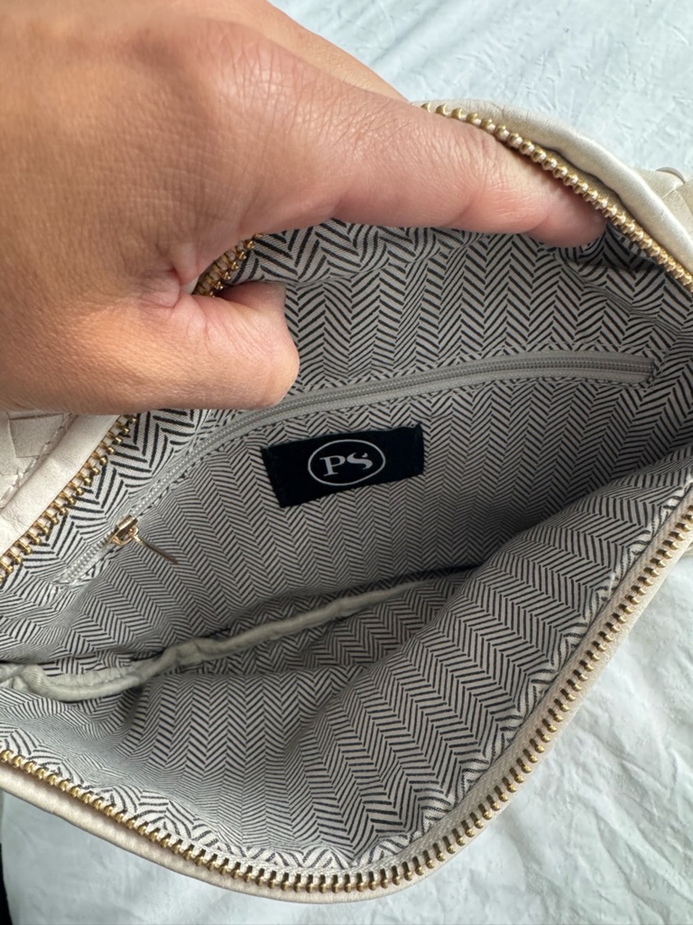 Pretty Simple Westlyn Woven Bum Bag - Picture 3 of 3